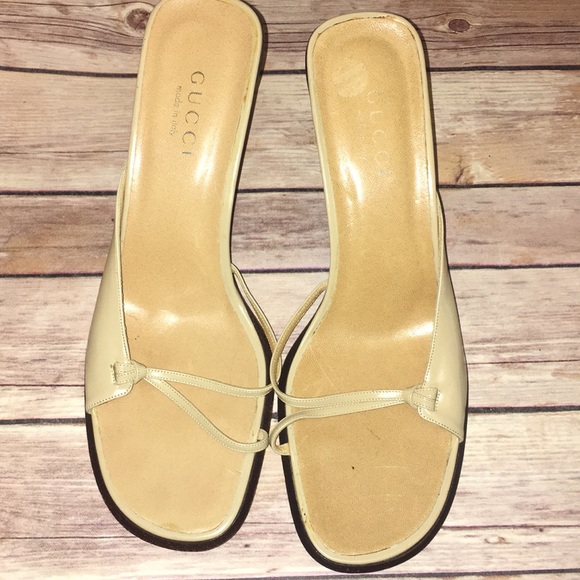 nude gucci slides